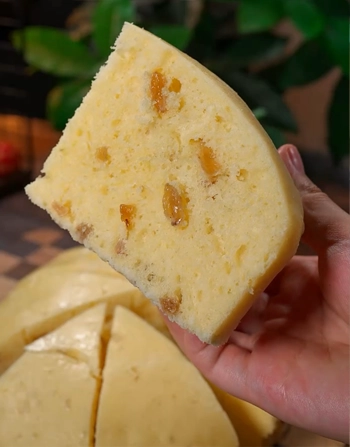 🥚 Soft & Fluffy Steamed Egg Bread
